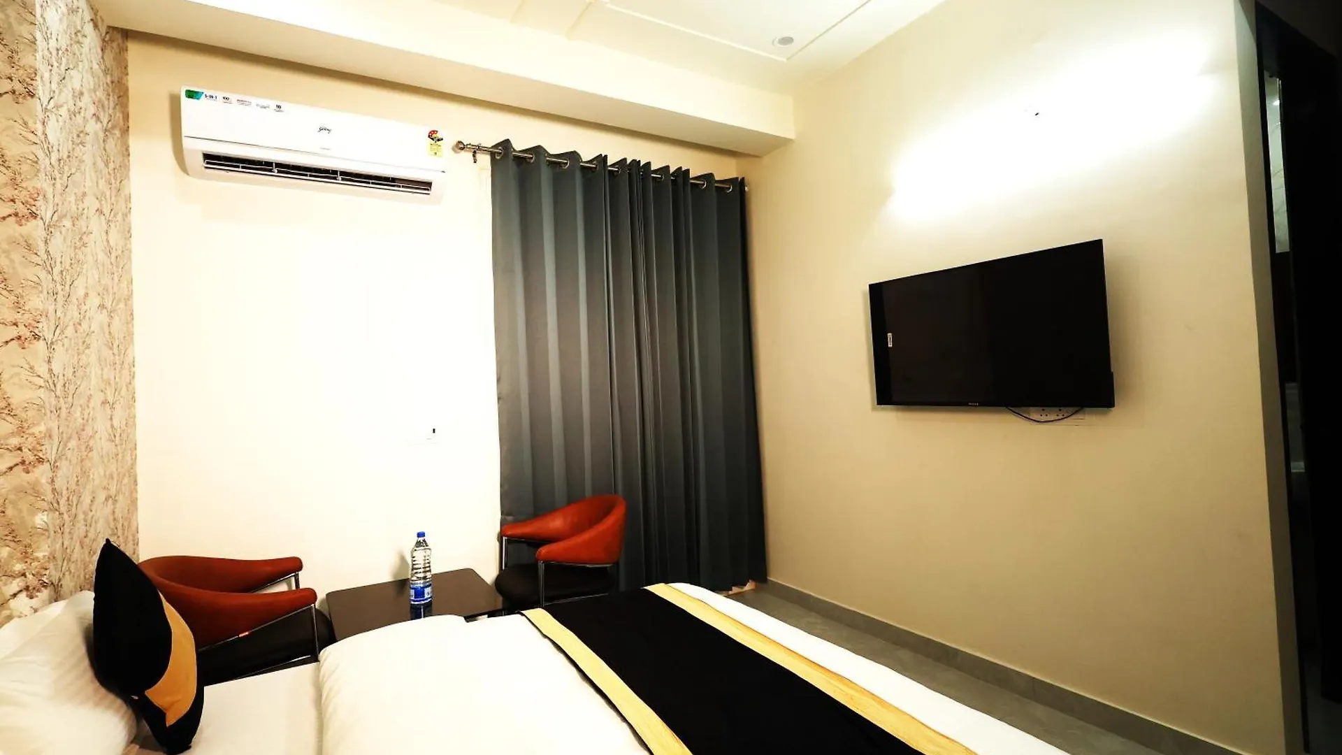 Westay Suites Gurgaon 0*,  India